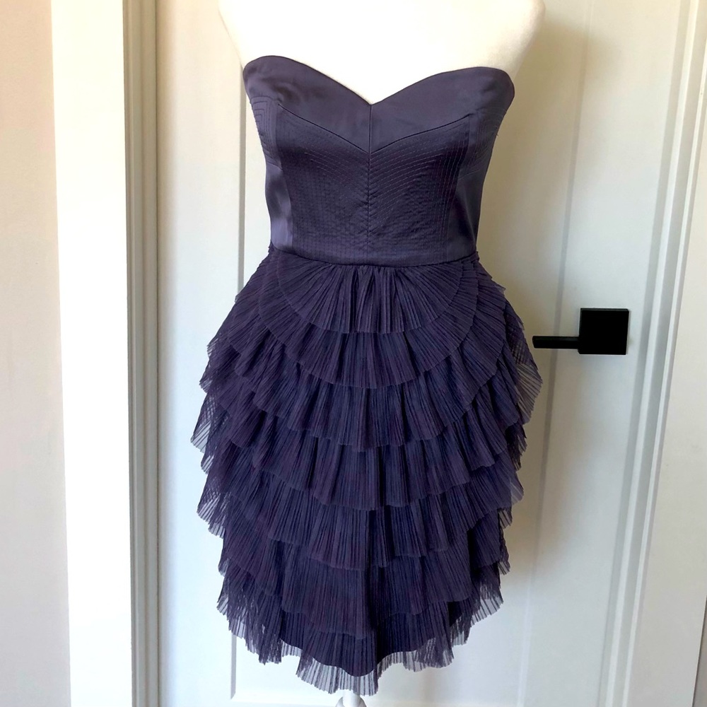 BCBGMaxAzria Strapless Sweetheart Neckline Tulle Ruffle Cocktail Dress - Size 2